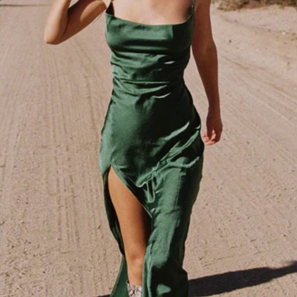 Walk the Line Midi Dress - Picture 5 of 5